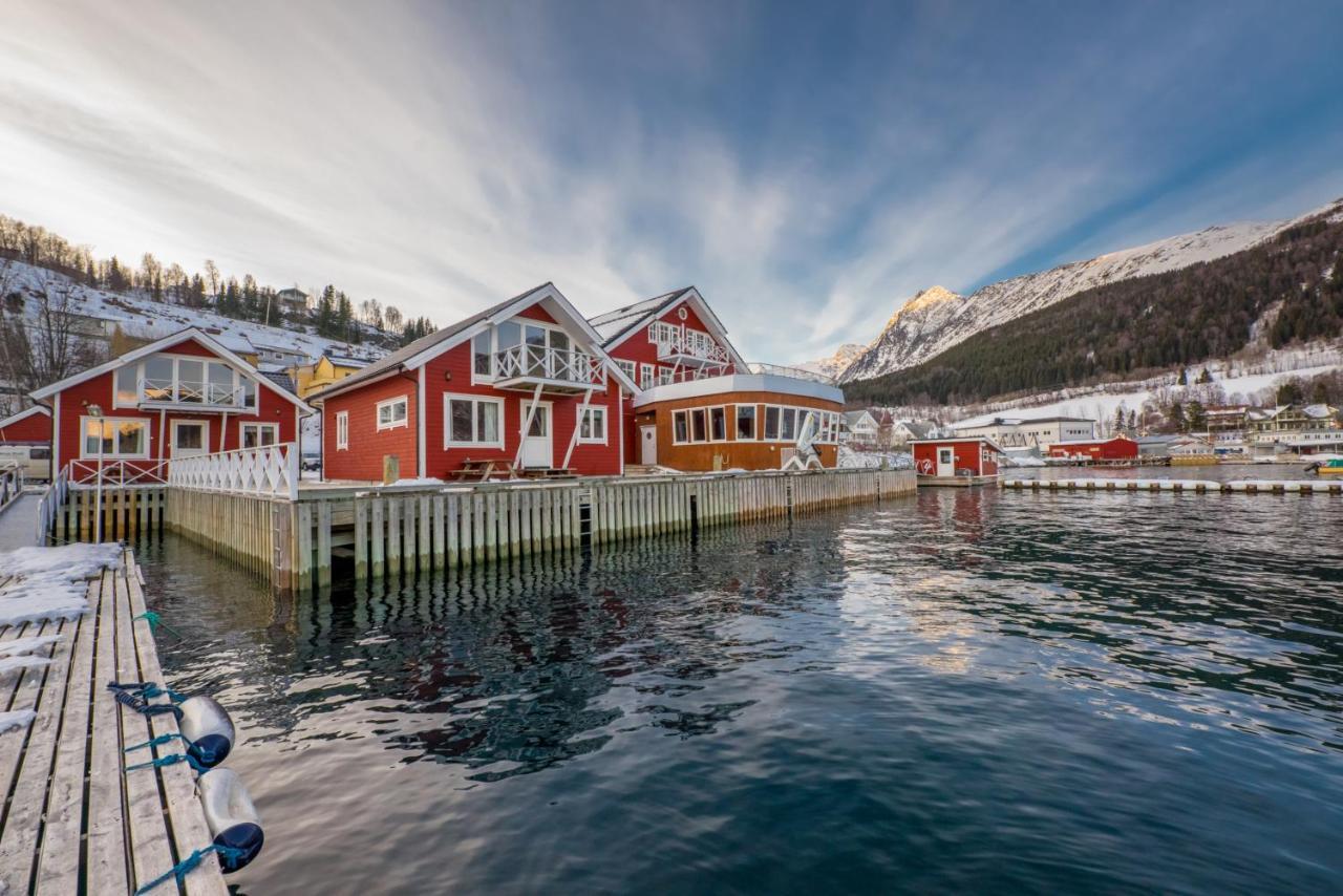 Sorheim Brygge Hotel Lyngseidet Exterior photo